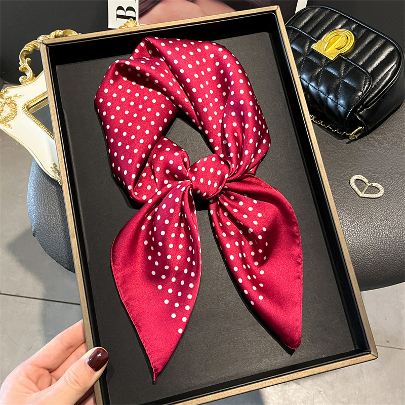 Luxury Bags Mini - ผ้าพันคอพิมพ์ลายดอกไม้สำหรับผู้หญิงกระเป๋าคาดผมขนาดเล็กสำหรับฤดูร้อนและฤดูใบไม้ผลิของ syal Sutra หรูหราใหม่