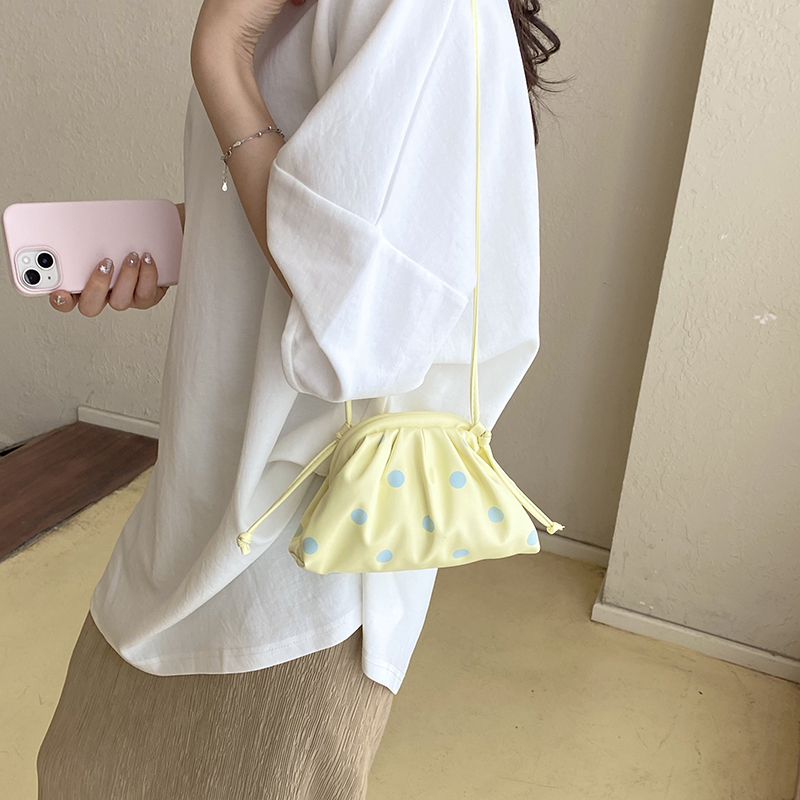 MOODS กระเป๋าถือและกระเป๋าสะพา - Luxury Bags Mini บทวิจารณ์และราคา