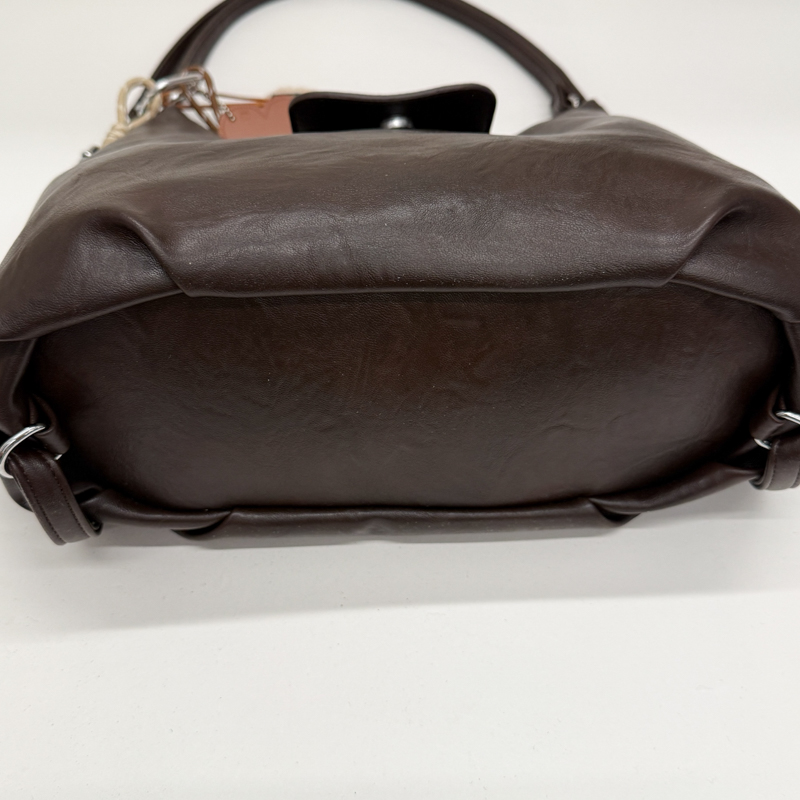 กระเป๋าสะพายไหล่ทรงสี่เหลี่ยม  - Luxury Bags In Sale บทวิจารณ์และราคา